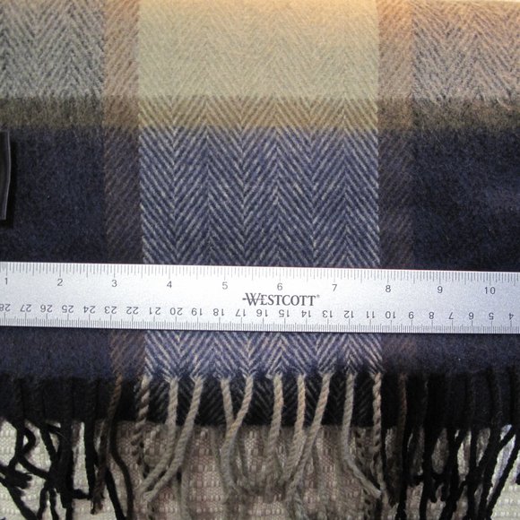 Tommy Hilfiger Winter Scarf - Picture 12 of 12